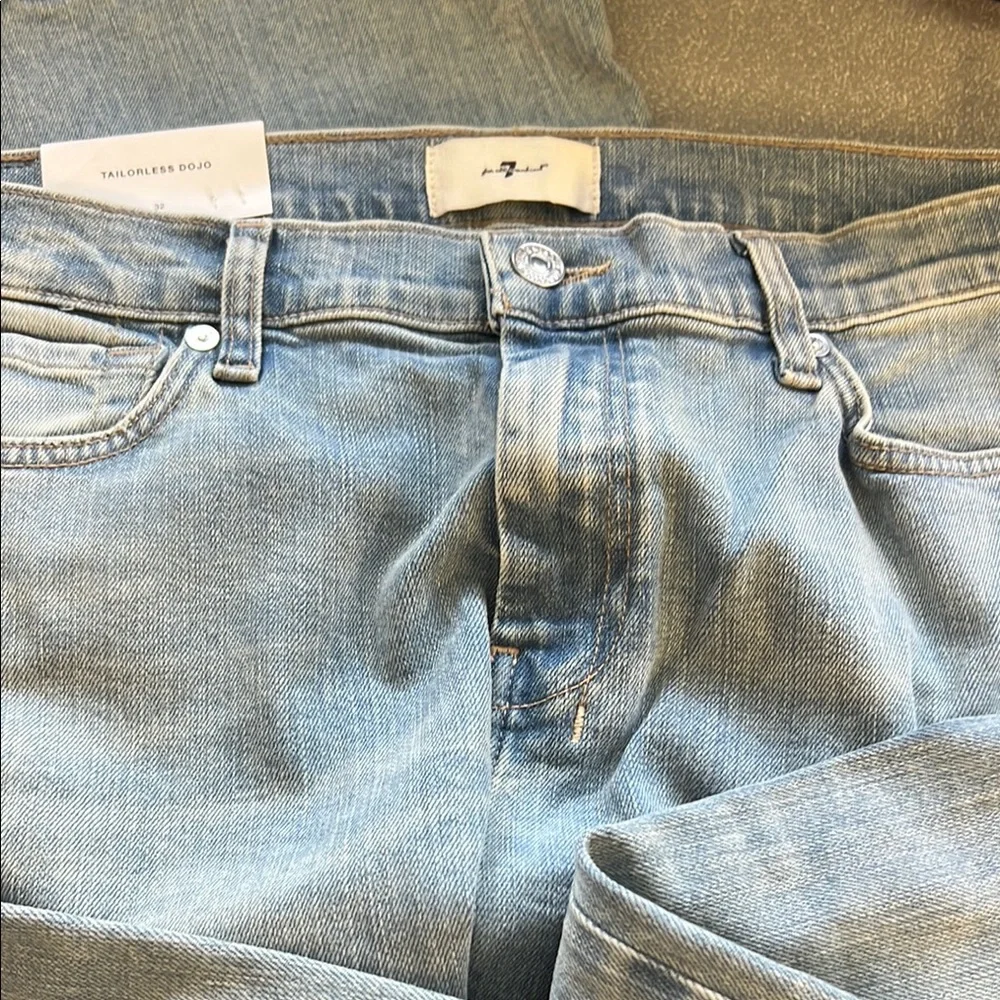 7 For All Mankind Tailorless Dojo in color, Merton Comfort - Picture 4 of 8